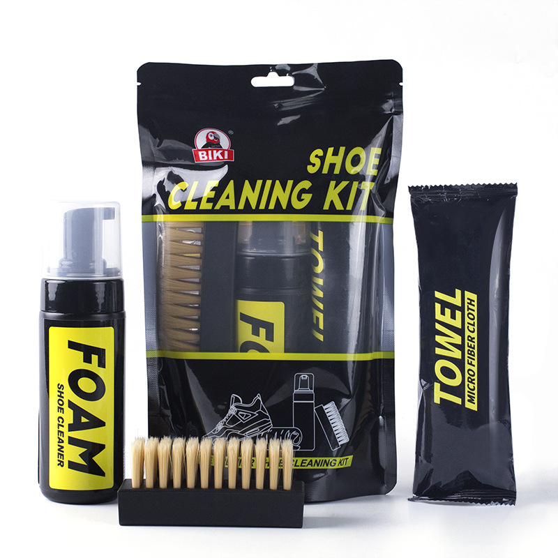 Tuta per la pulizia delle scar - On Sneaker Care recensione e prezzo